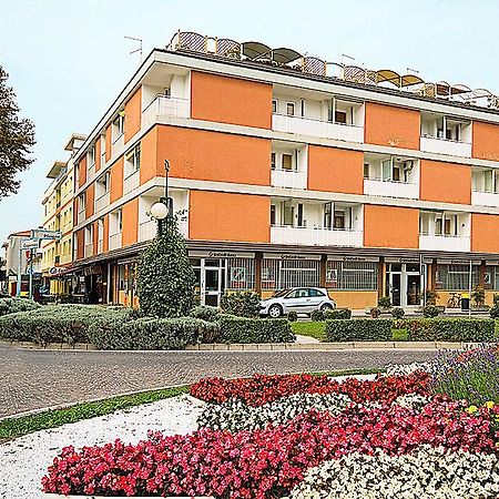 Appartamenti Foyer Bibione Exterior photo