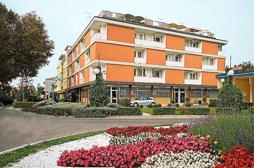 Appartamenti Foyer Bibione Exterior photo